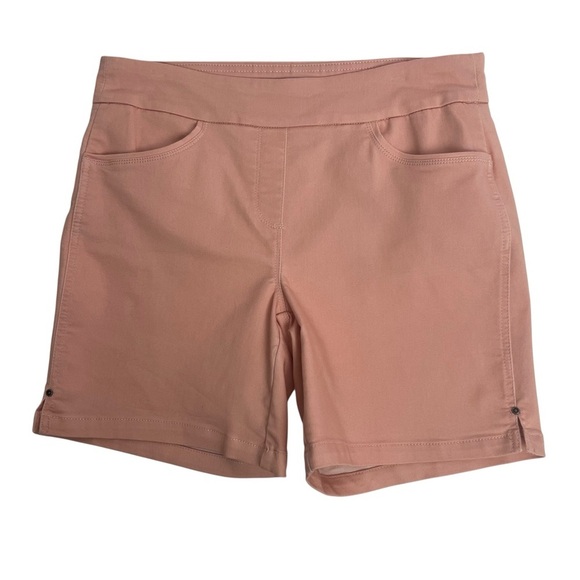 Classic Pants - Liz Claiborne Women’s Bermuda Classic Pull On Shorts Sz 8 Peach Color Pockets